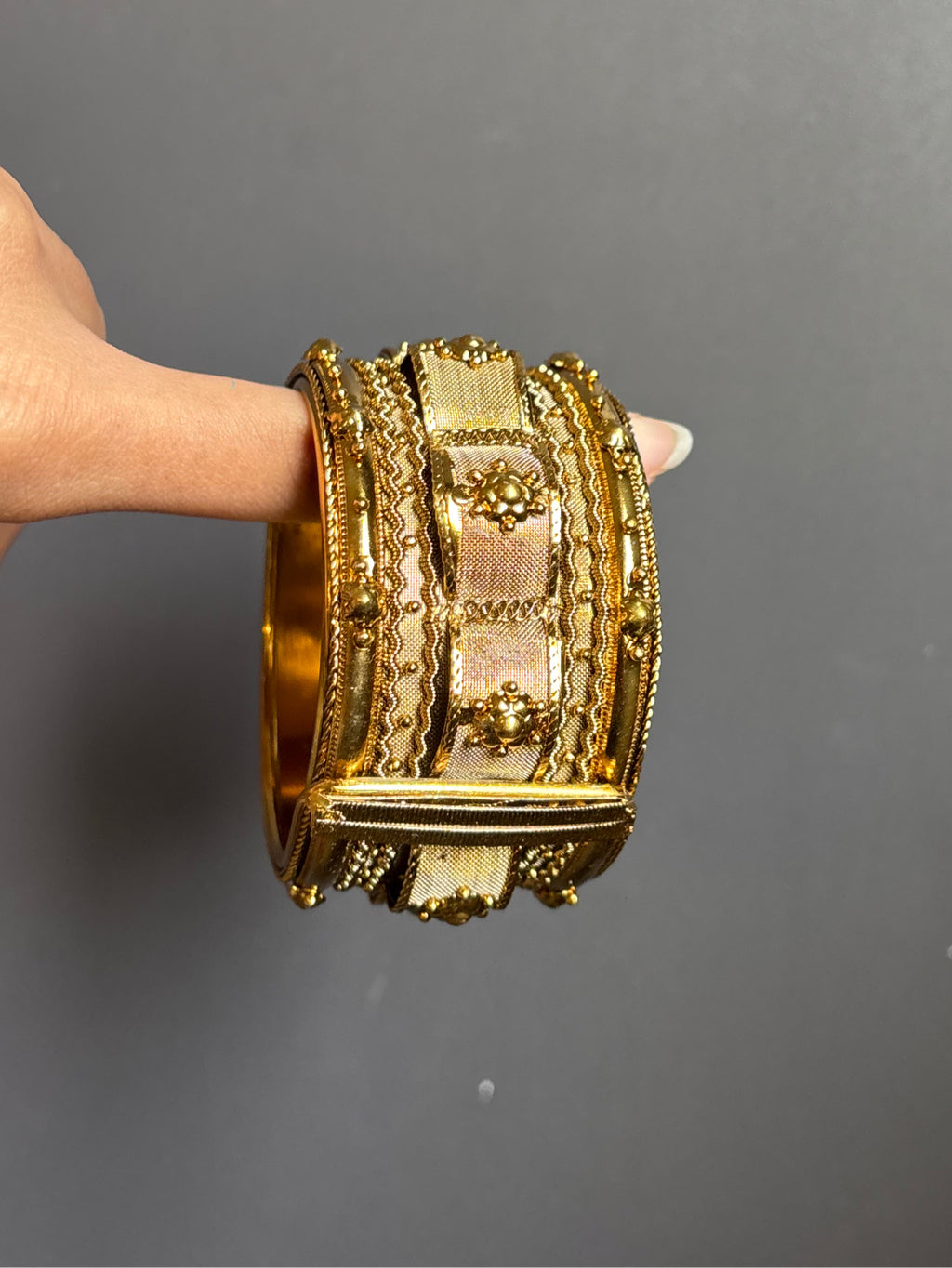 full gold cuff reference photo 1