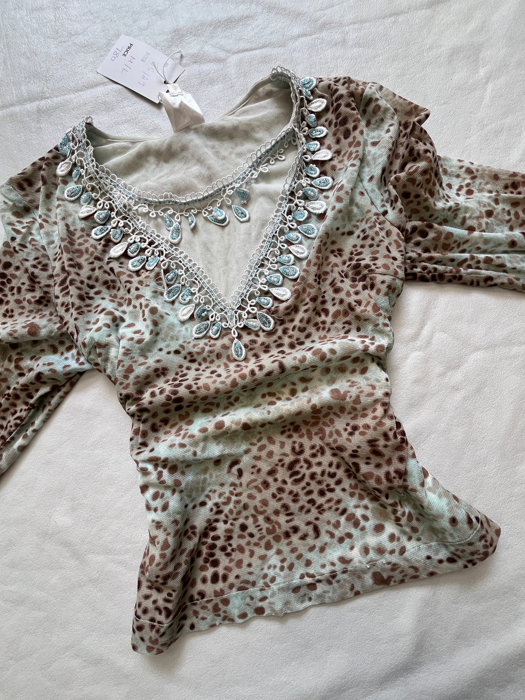 Silver Leopard Stardust reference photo