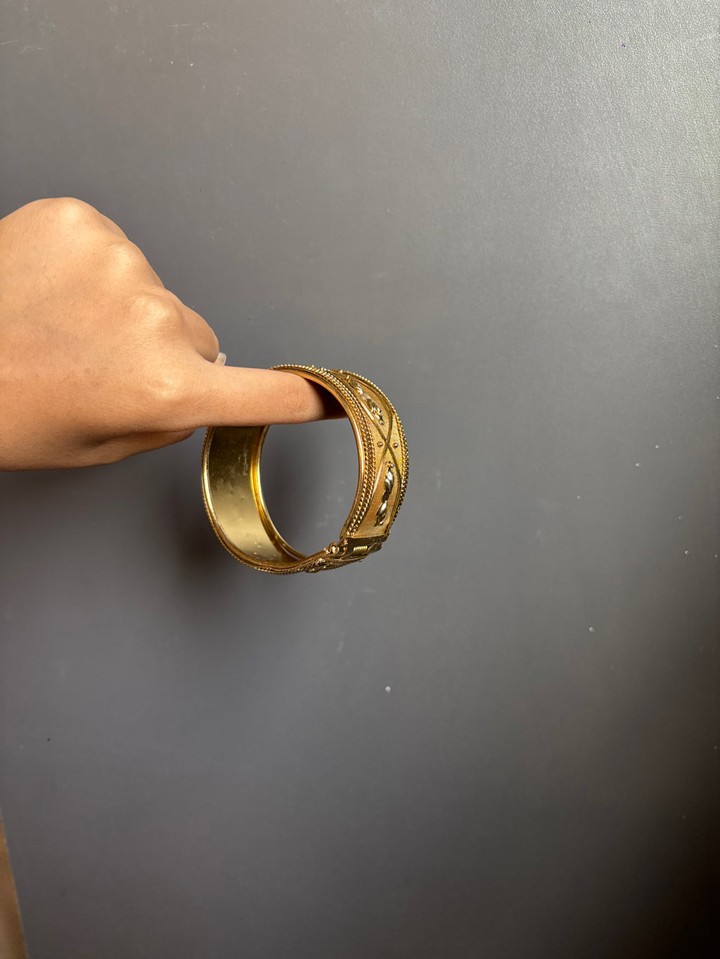 Maya cuff reference photo 2