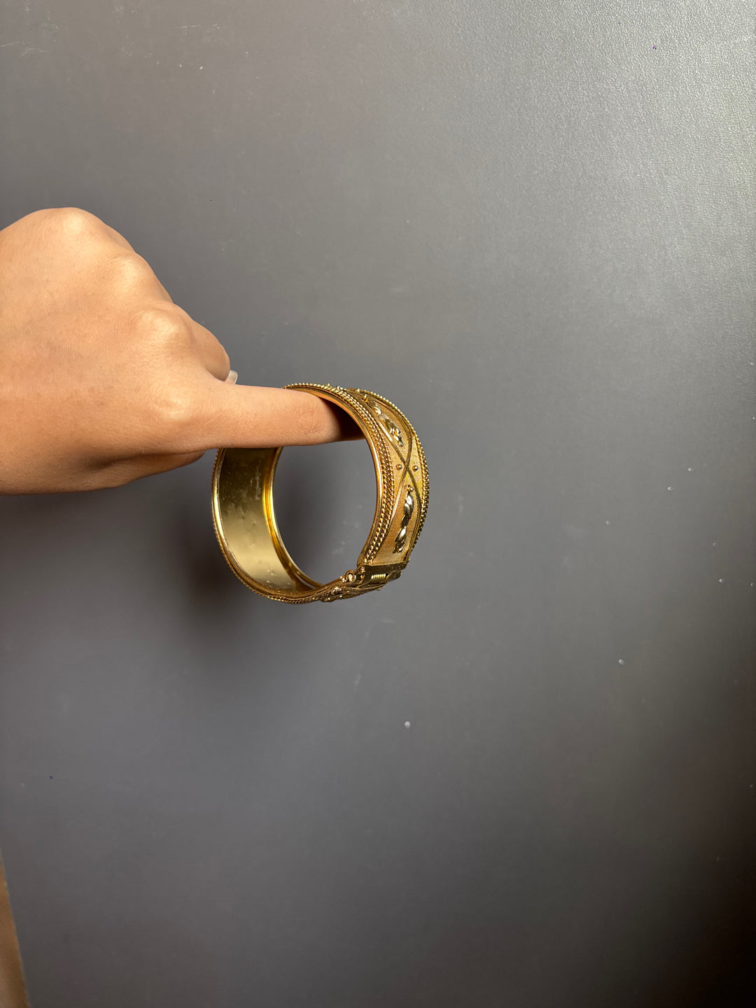 Maya cuff reference photo 2