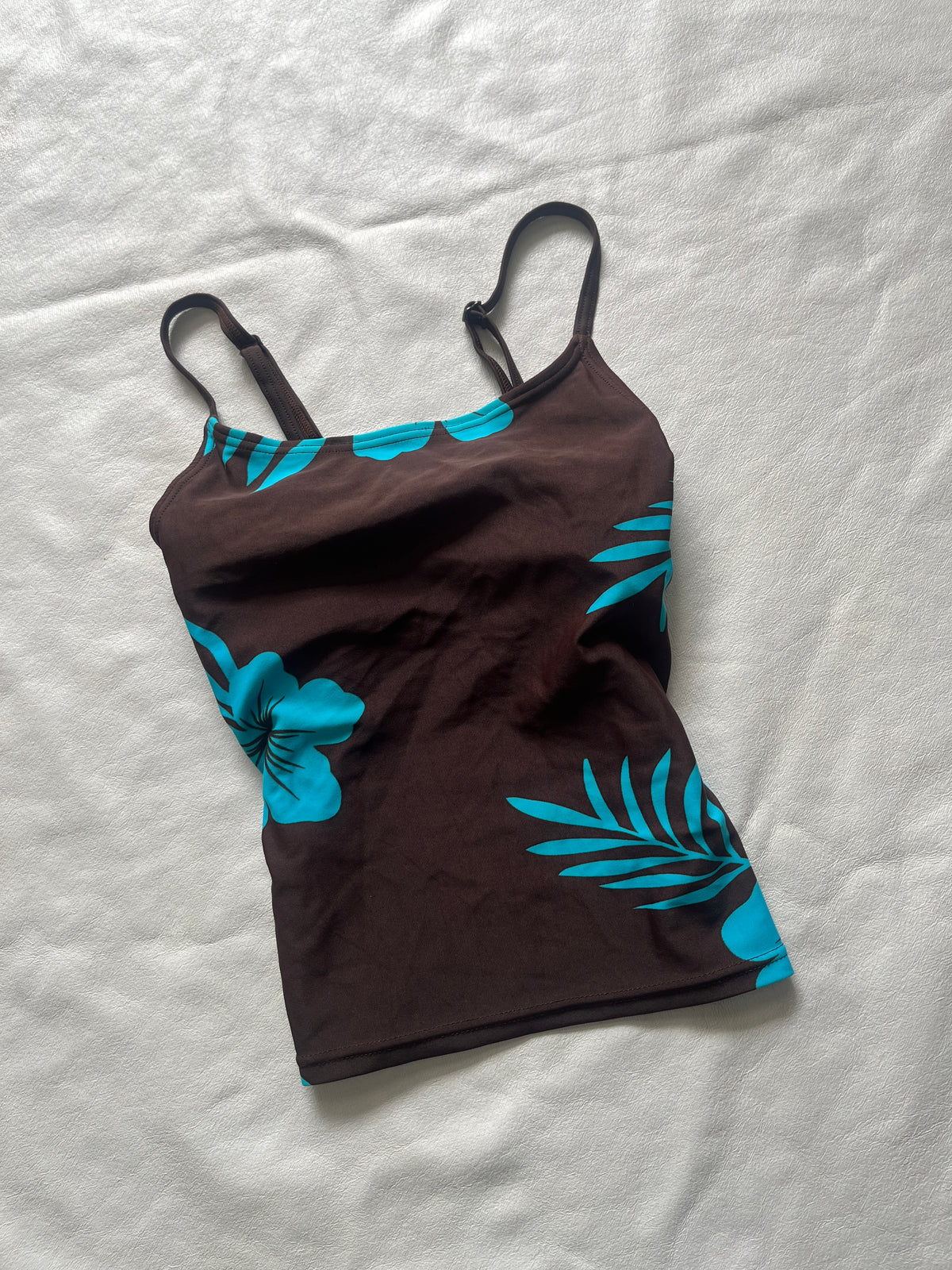 Cocoa Hibiscus Cami reference photo
