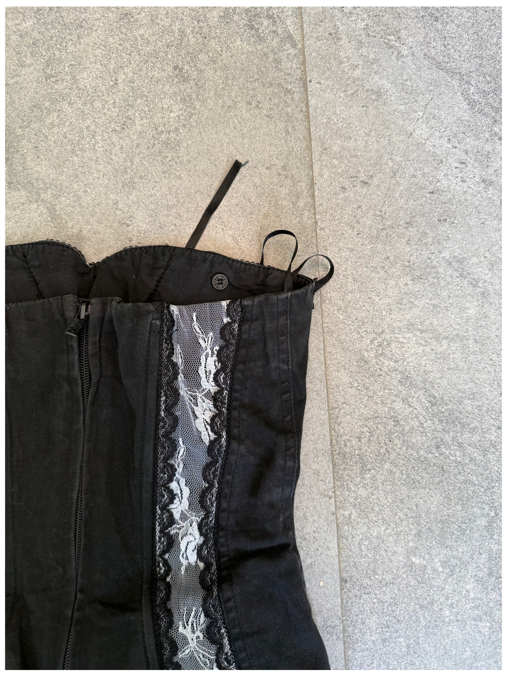 Ash Corset — reference