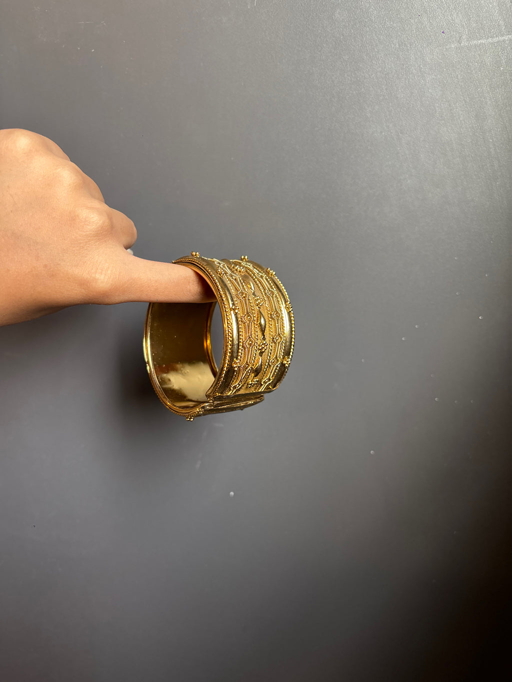 Padmini cuff reference photo 2