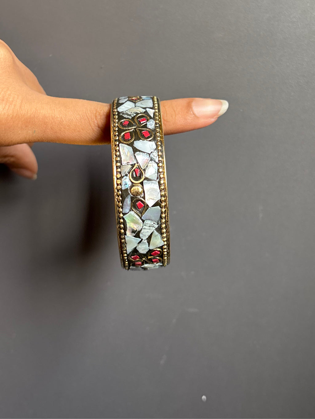 thin marble bangle reference photo 1