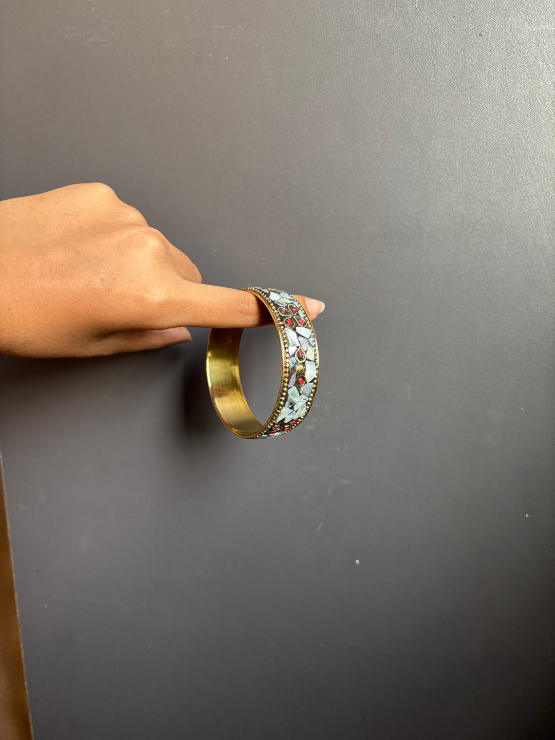 thin marble bangle reference photo 2