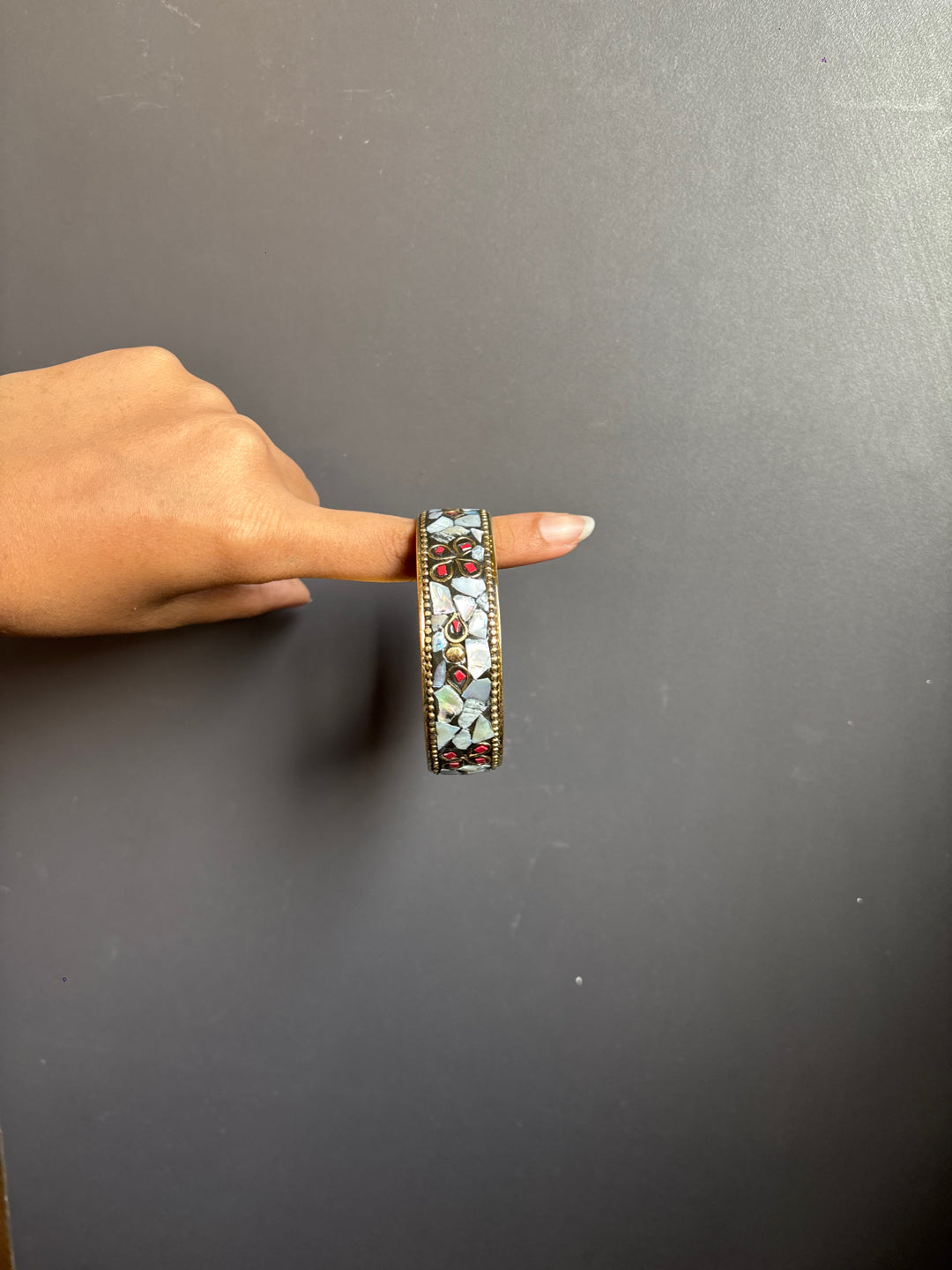 thin marble bangle reference photo 3