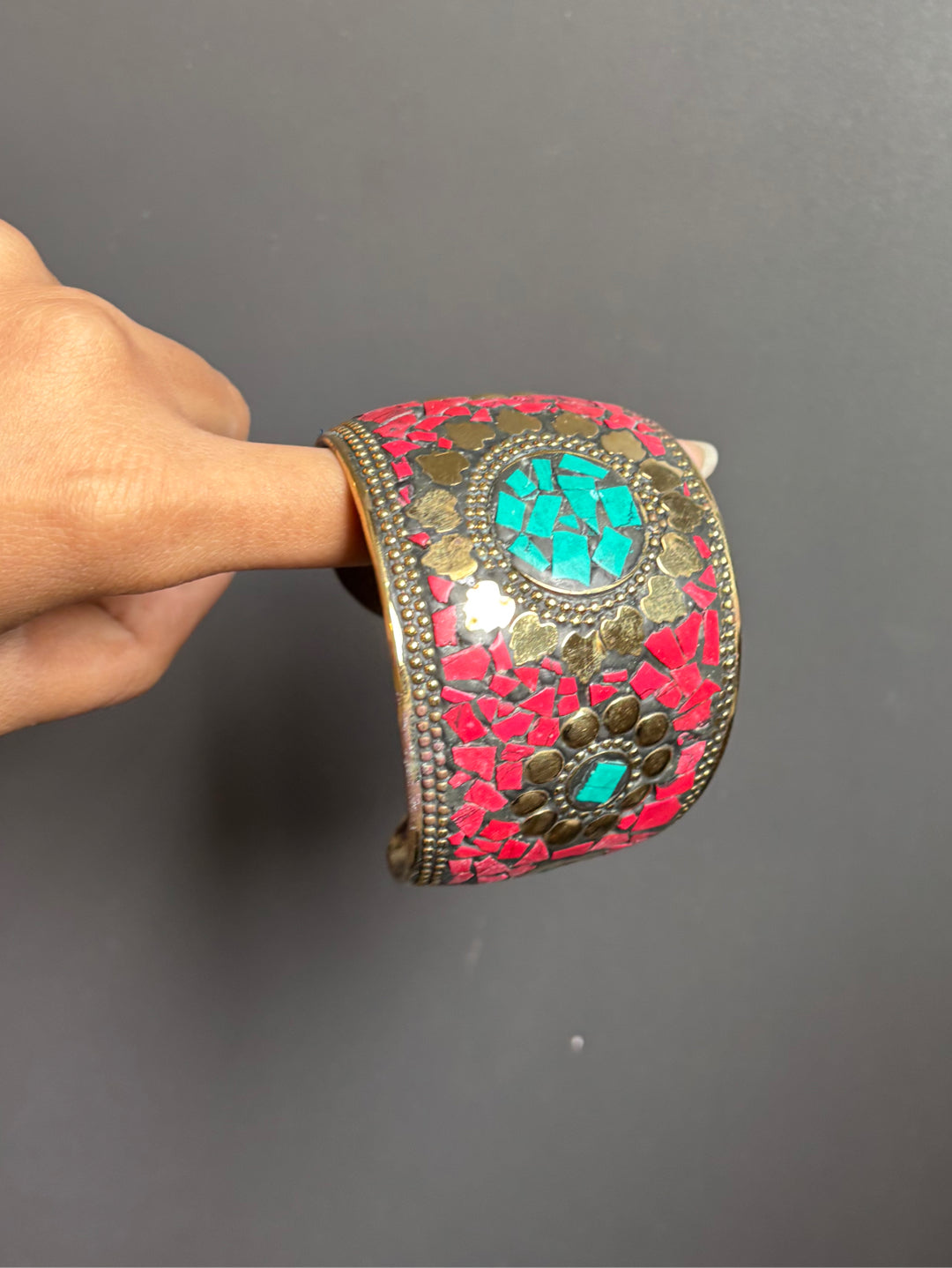 सीमा cuff reference photo 1