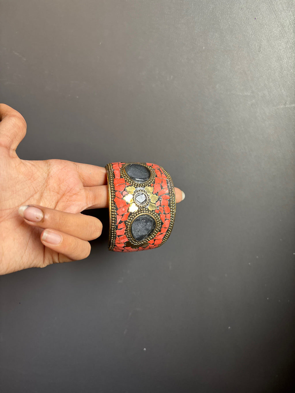 REETा cuff reference photo 3