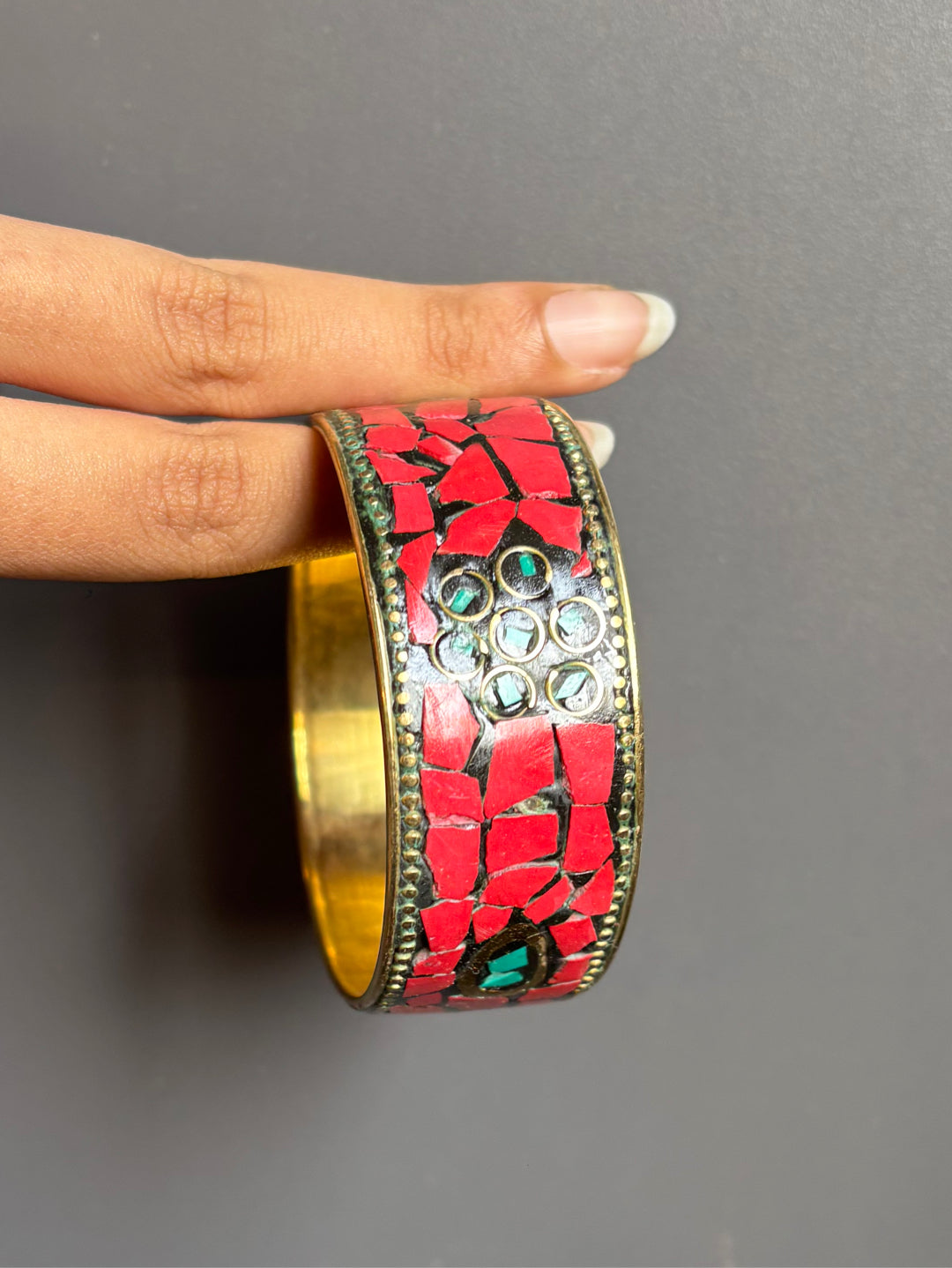 मीरा red bangle reference photo 3