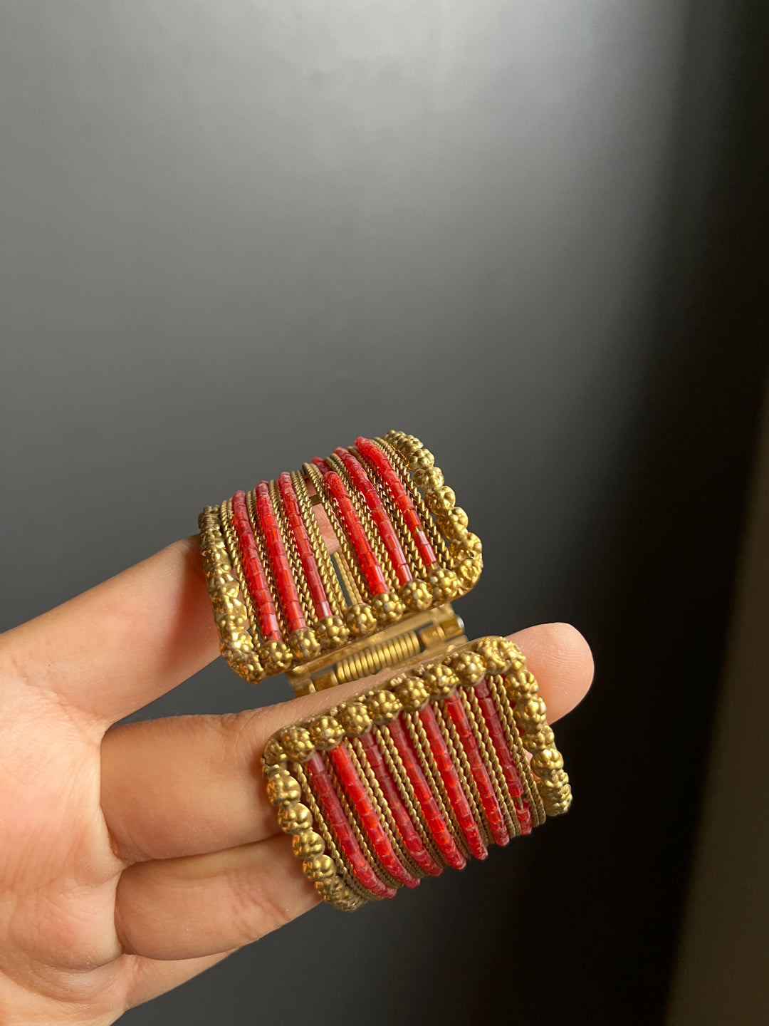 सारा cuff reference photo 3