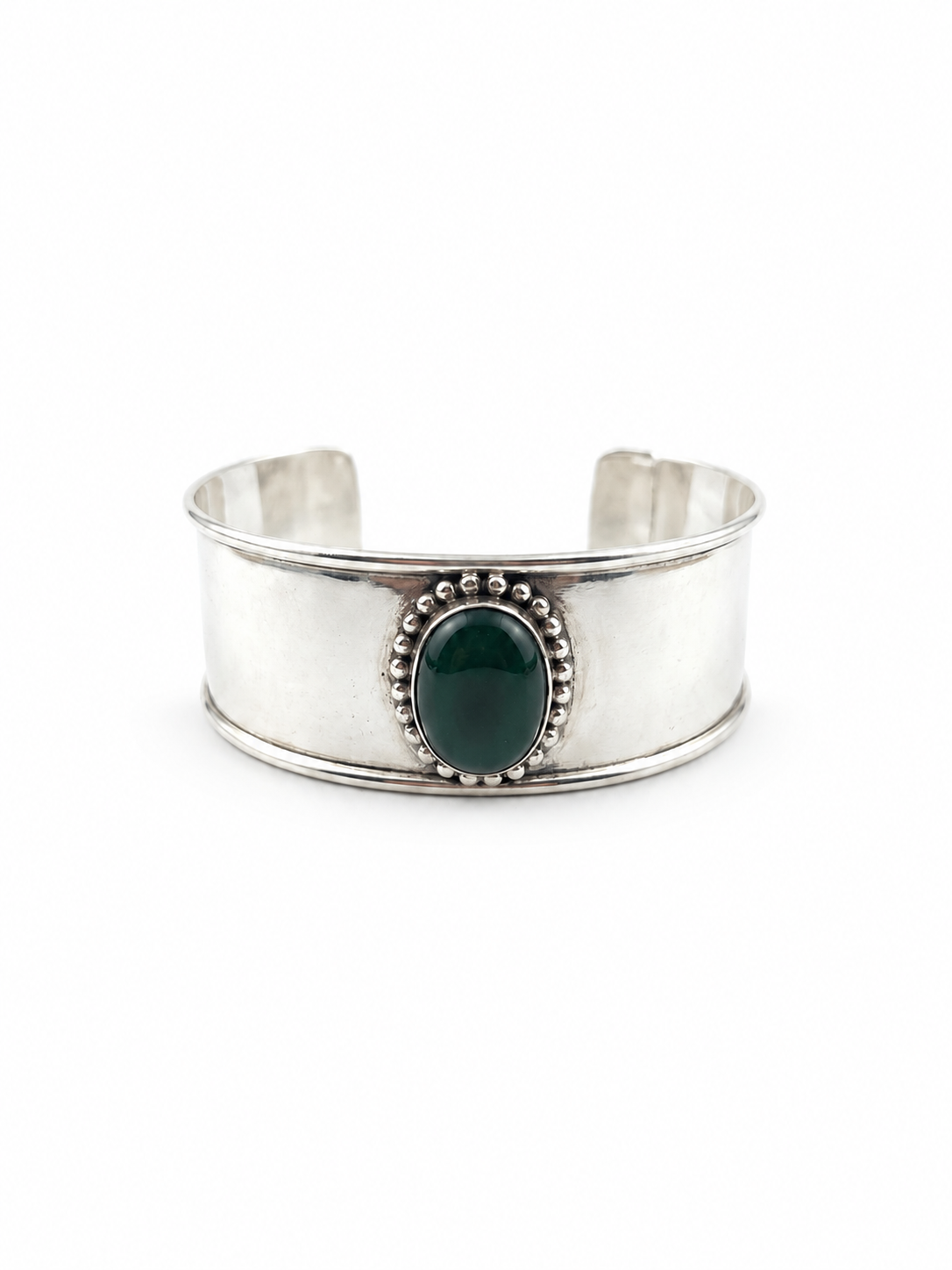 Aurora Cuff studio product image